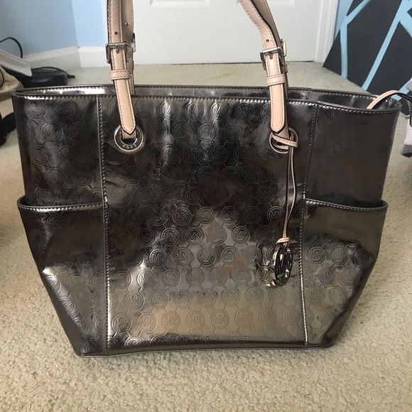 Used Michael Kors Handbags >> Used Michael Kors Purse Used Michael Kors Handbags >> Used Michael Kors Purse